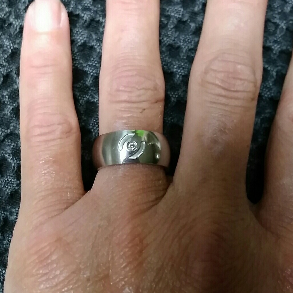 Silver Two Toned Ring W/Diamond